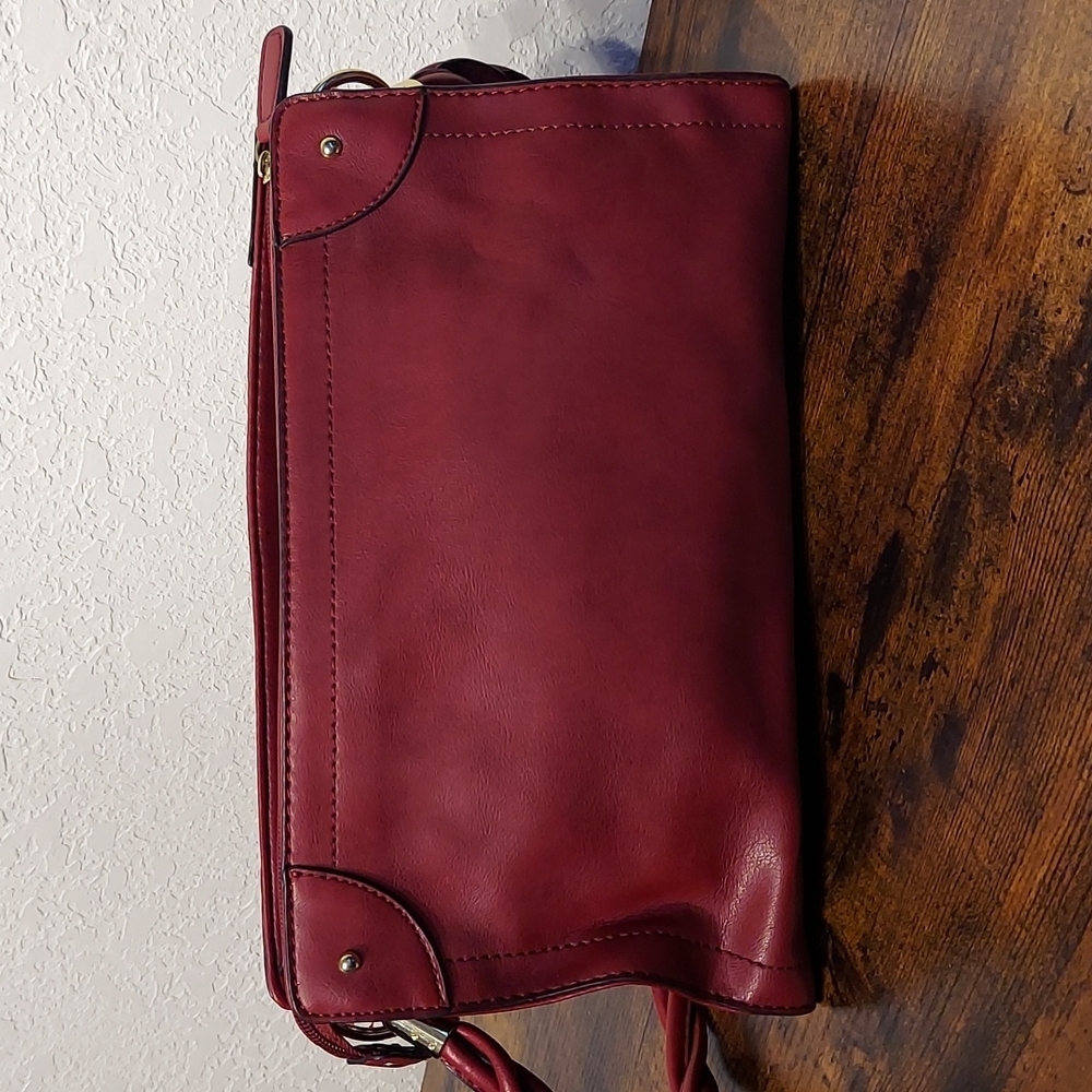 Relic Shoulder Bag Red - Picture 2 of 9